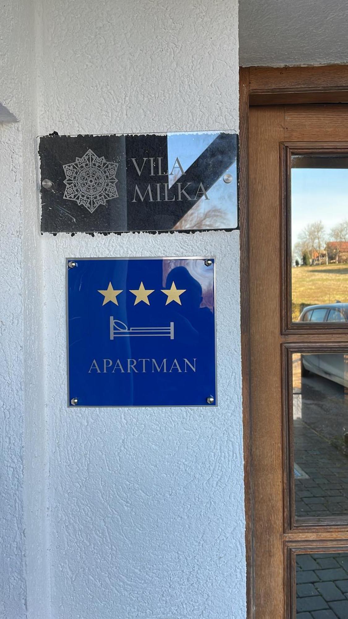 Vila Milka - Balkon - Besplatan Parking - Samostalna Prijava Karlovac Dış mekan fotoğraf