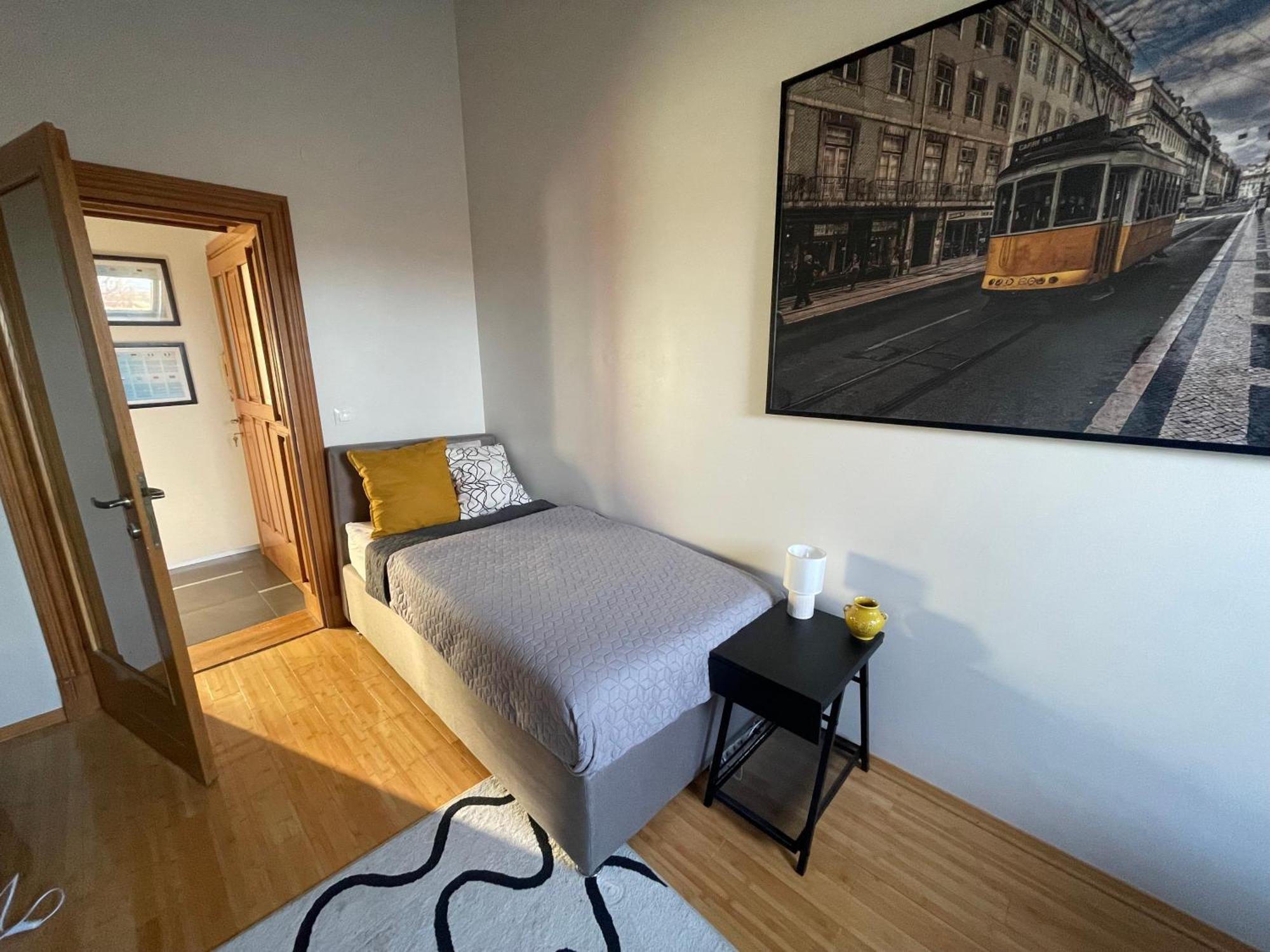 Vila Milka - Balkon - Besplatan Parking - Samostalna Prijava Karlovac Dış mekan fotoğraf