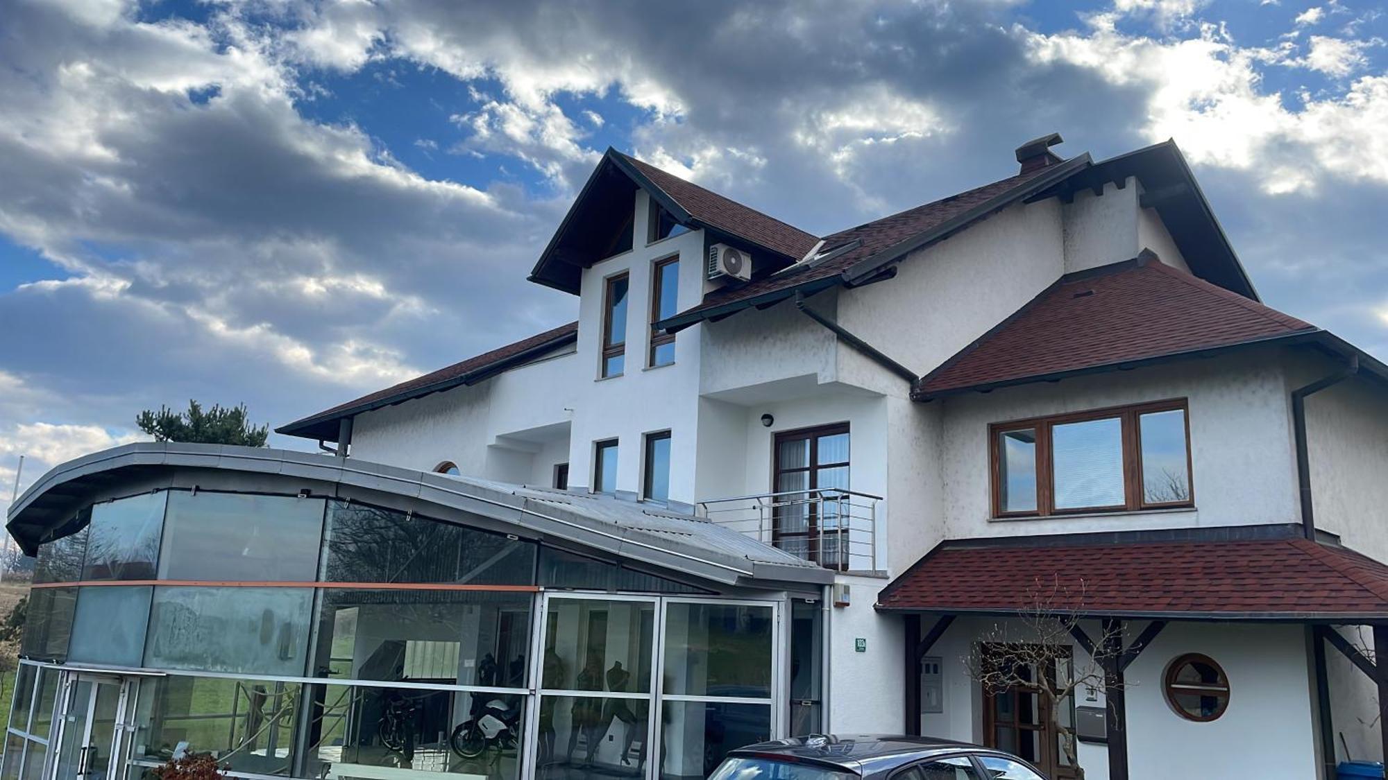 Vila Milka - Balkon - Besplatan Parking - Samostalna Prijava Karlovac Dış mekan fotoğraf