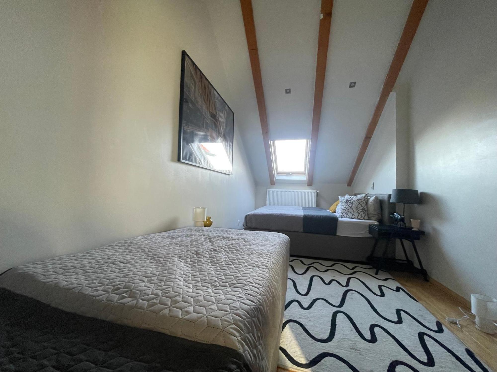 Vila Milka - Balkon - Besplatan Parking - Samostalna Prijava Karlovac Dış mekan fotoğraf